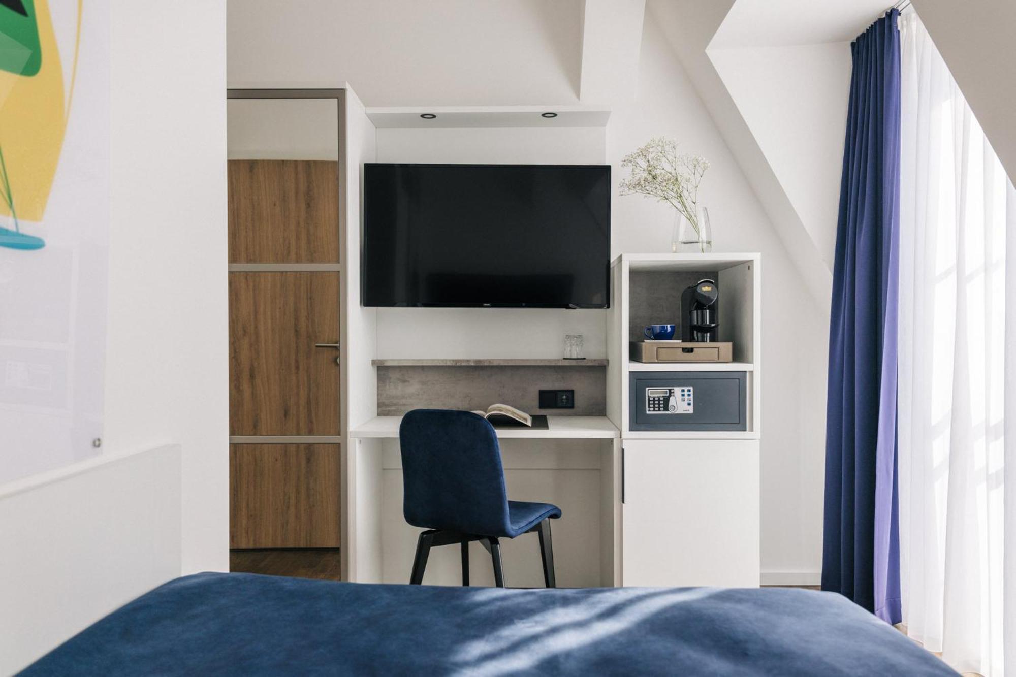 Hotel Homaris East Side Berlino Esterno foto