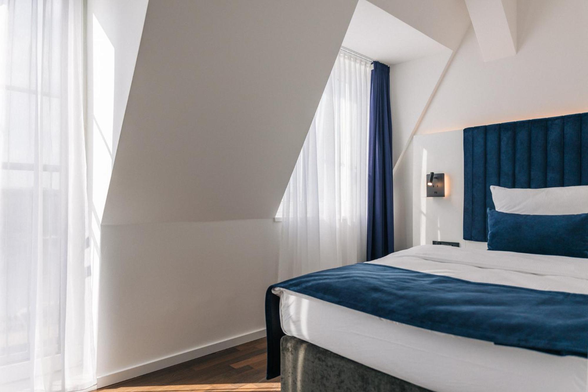 Hotel Homaris East Side Berlino Esterno foto